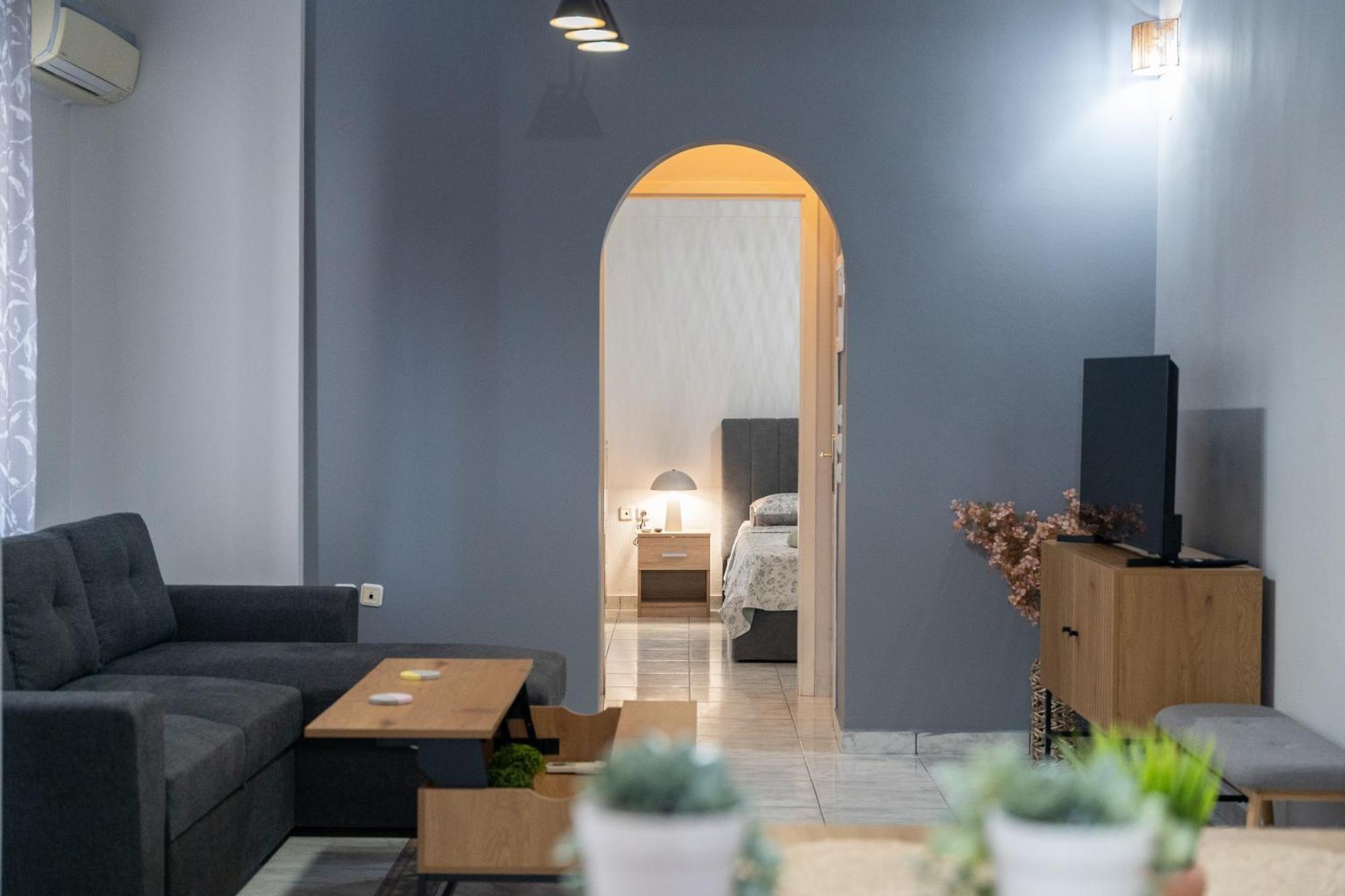 Ninas Central Apartment 卡瓦拉 外观 照片