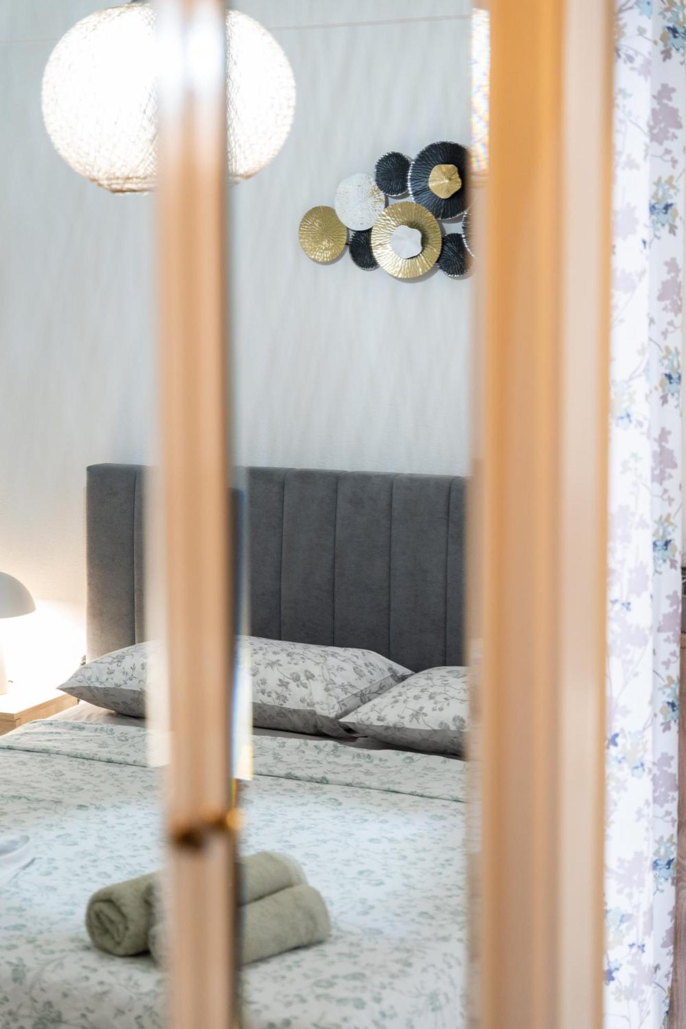 Ninas Central Apartment 卡瓦拉 外观 照片