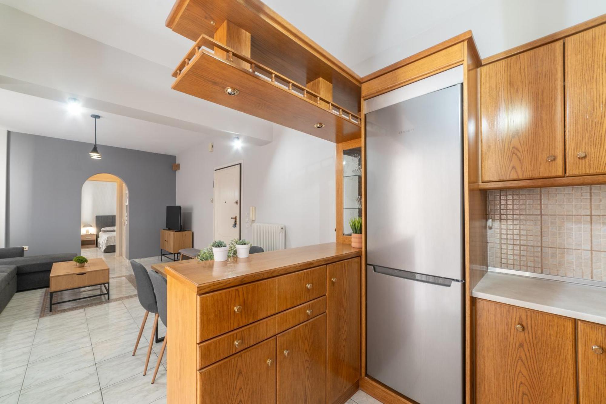 Ninas Central Apartment 卡瓦拉 外观 照片