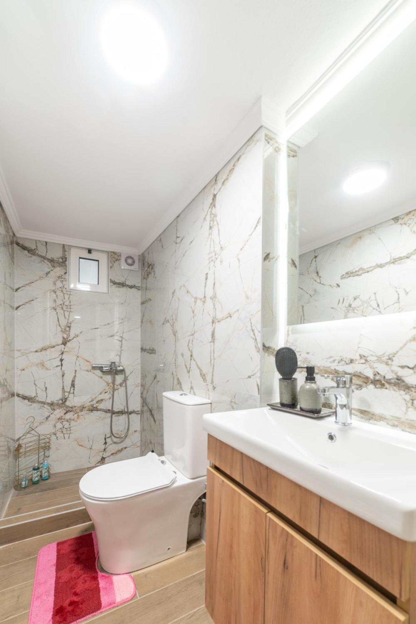 Ninas Central Apartment 卡瓦拉 外观 照片