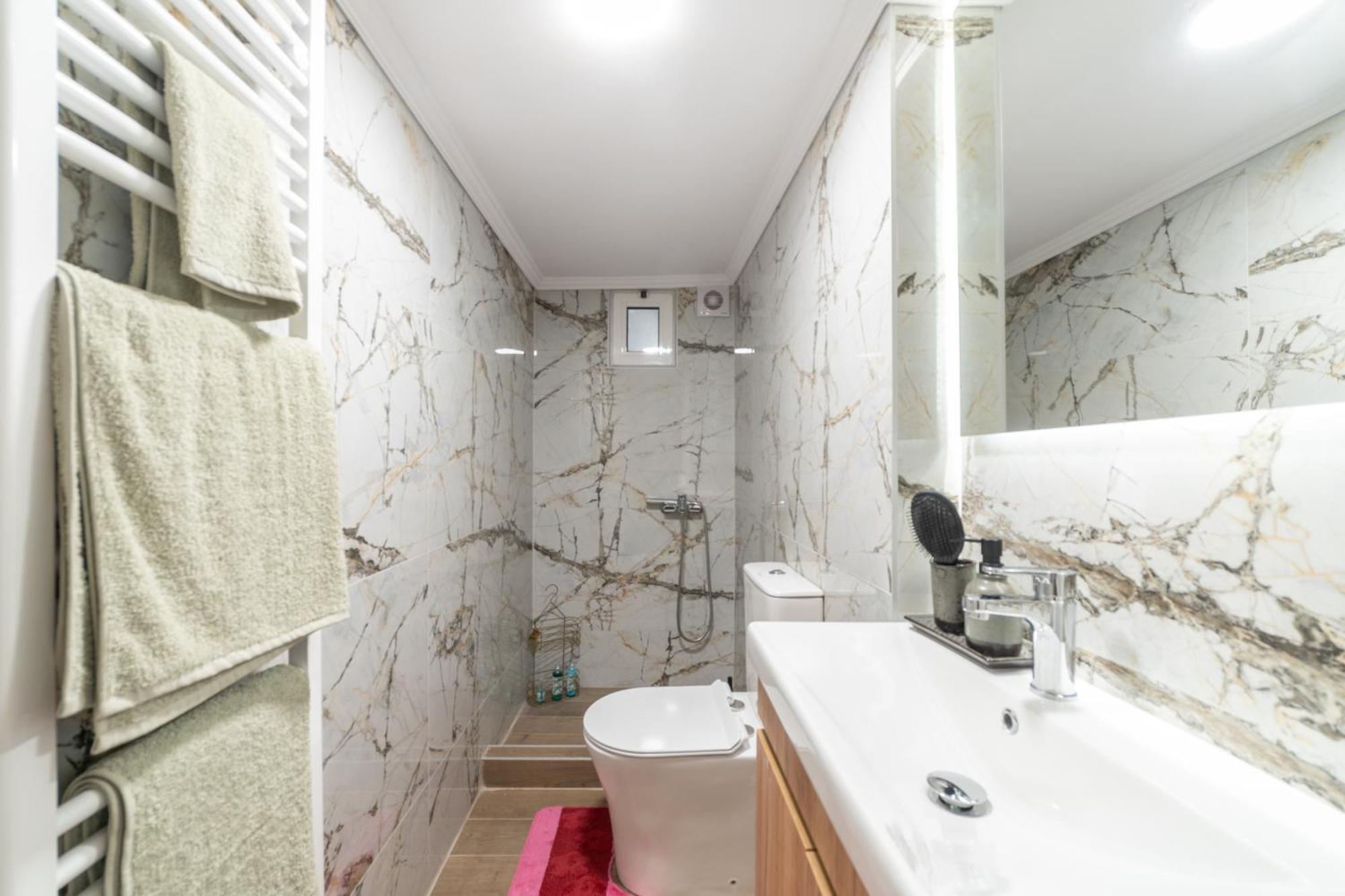 Ninas Central Apartment 卡瓦拉 外观 照片